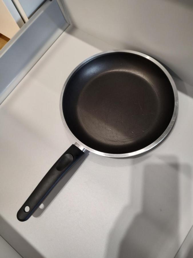ワルシャワUroczy Apartament Z Miejscem Na Auto W Garazuアパートメント エクステリア 写真