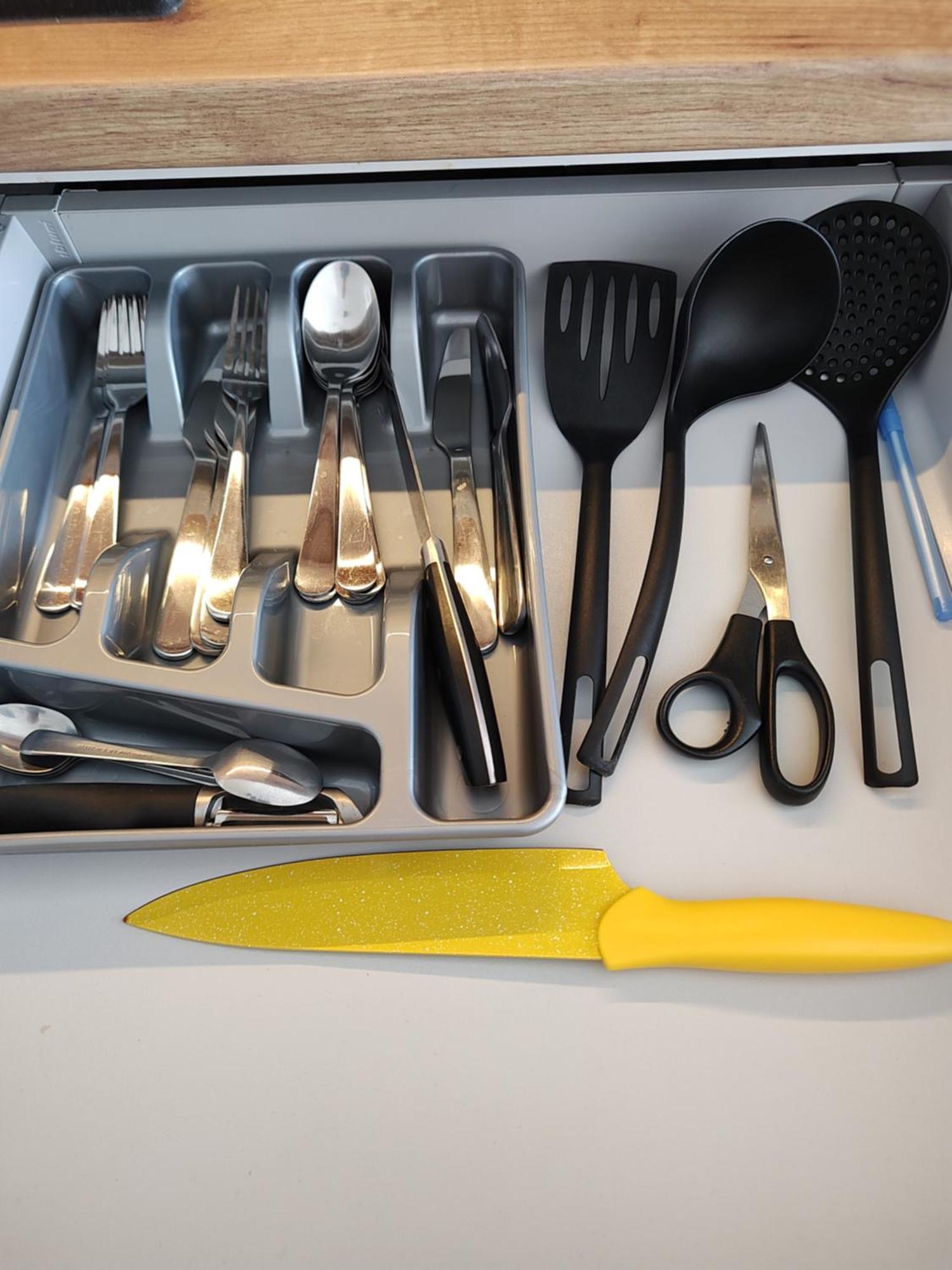 ワルシャワUroczy Apartament Z Miejscem Na Auto W Garazuアパートメント エクステリア 写真